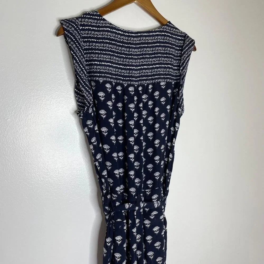 Loft Blue Floral Sleeveless Button Front 4" Shorts Romper Size Large Women’s - Picture 9 of 13